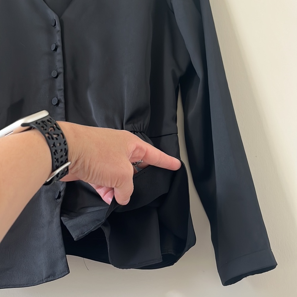 J.Crew Satin Back Crepe Button-Front Black Blouse Size 10 - Picture 7 of 11